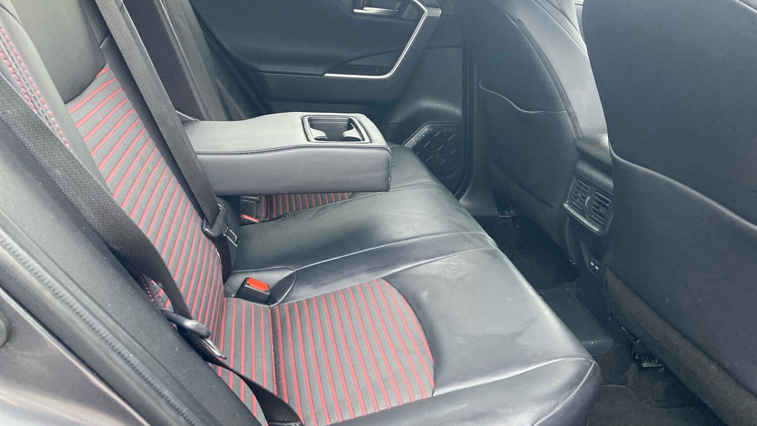 Used Toyota RAV4 2022 for sale - 77572633: Photo 26