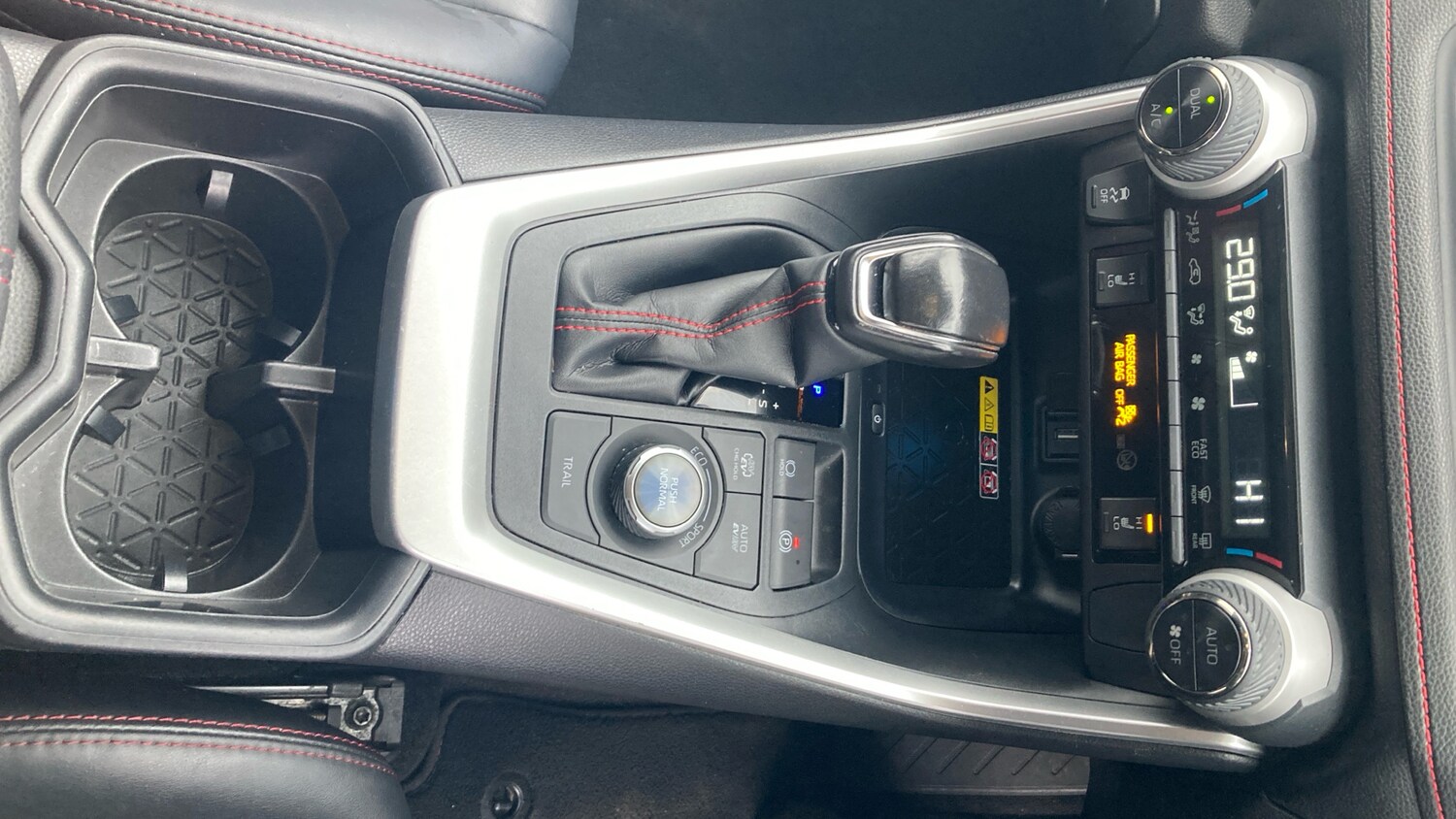 Used Toyota RAV4 2022 for sale - 77572633: Photo 31