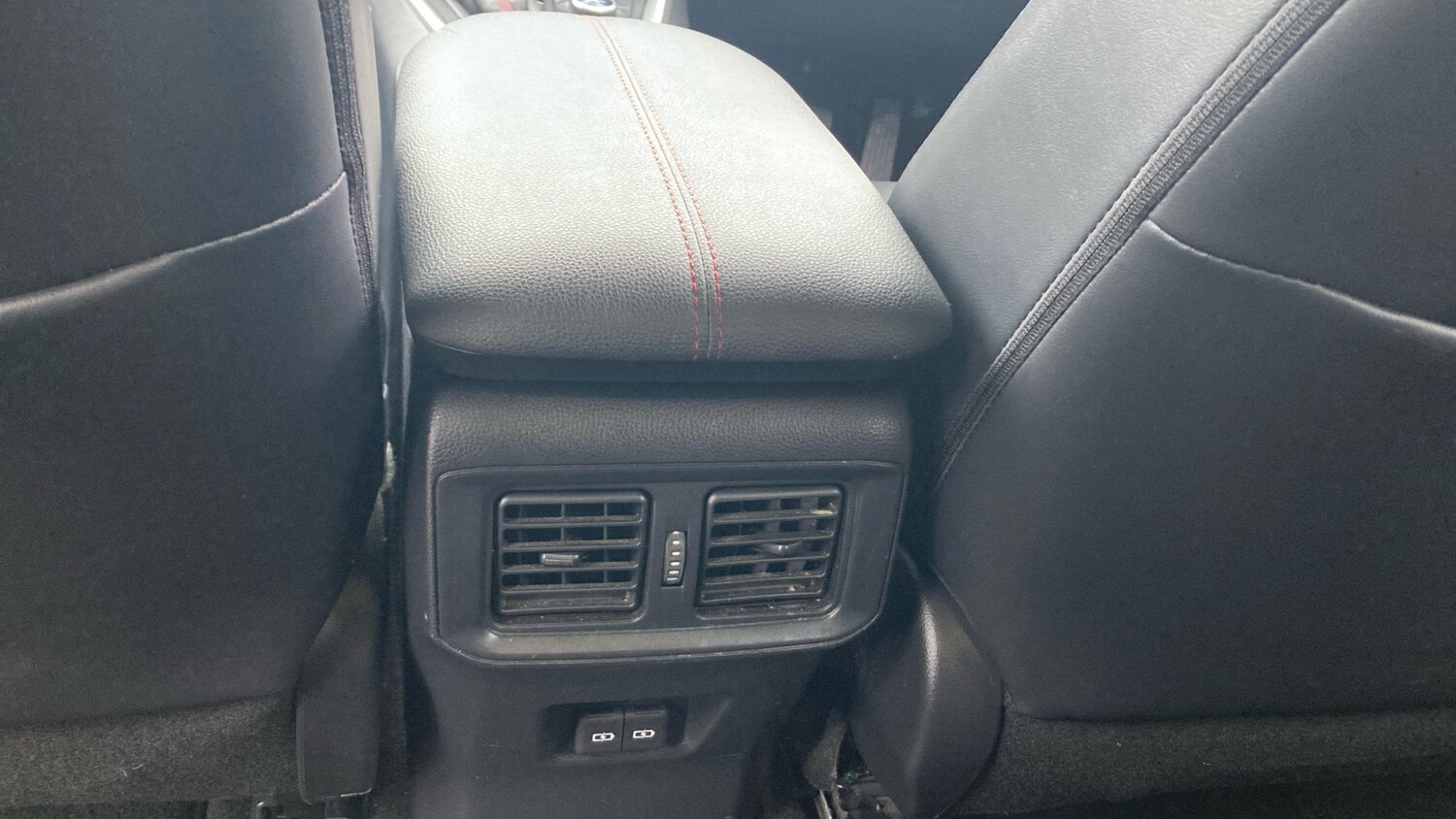 Used Toyota RAV4 2022 for sale - 77572633: Photo 40