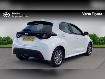 Used Toyota Yaris 2023 for sale - 78235956: Photo