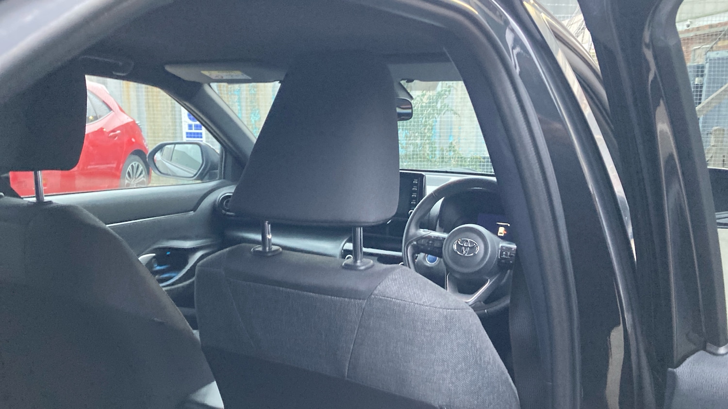 Used Toyota Yaris Cross 2022 for sale - 76467926: Photo 20