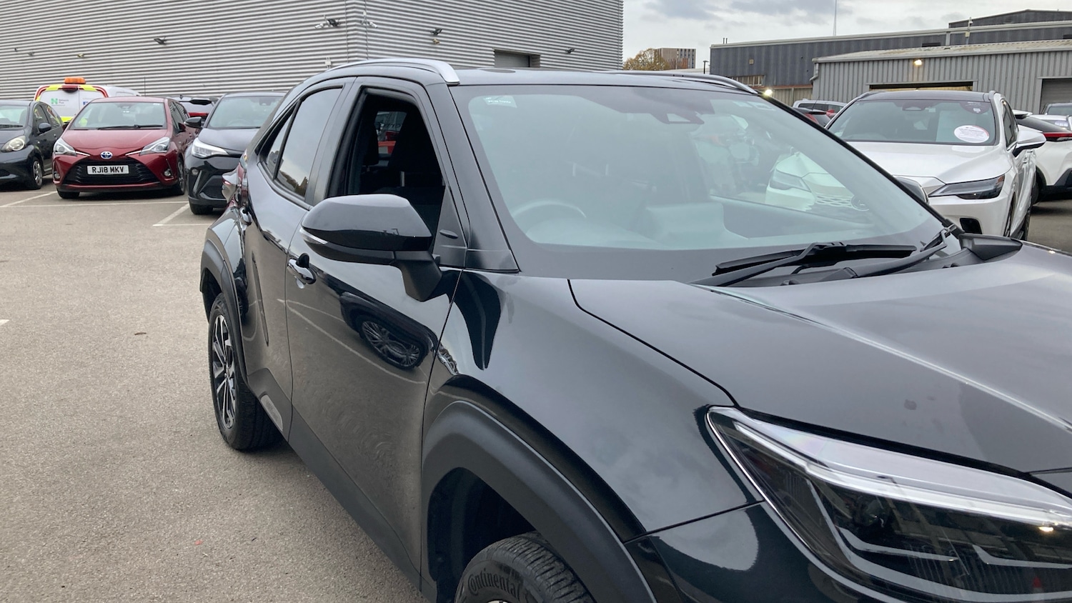 Used Toyota Yaris Cross 2022 for sale - 76467926: Photo 31