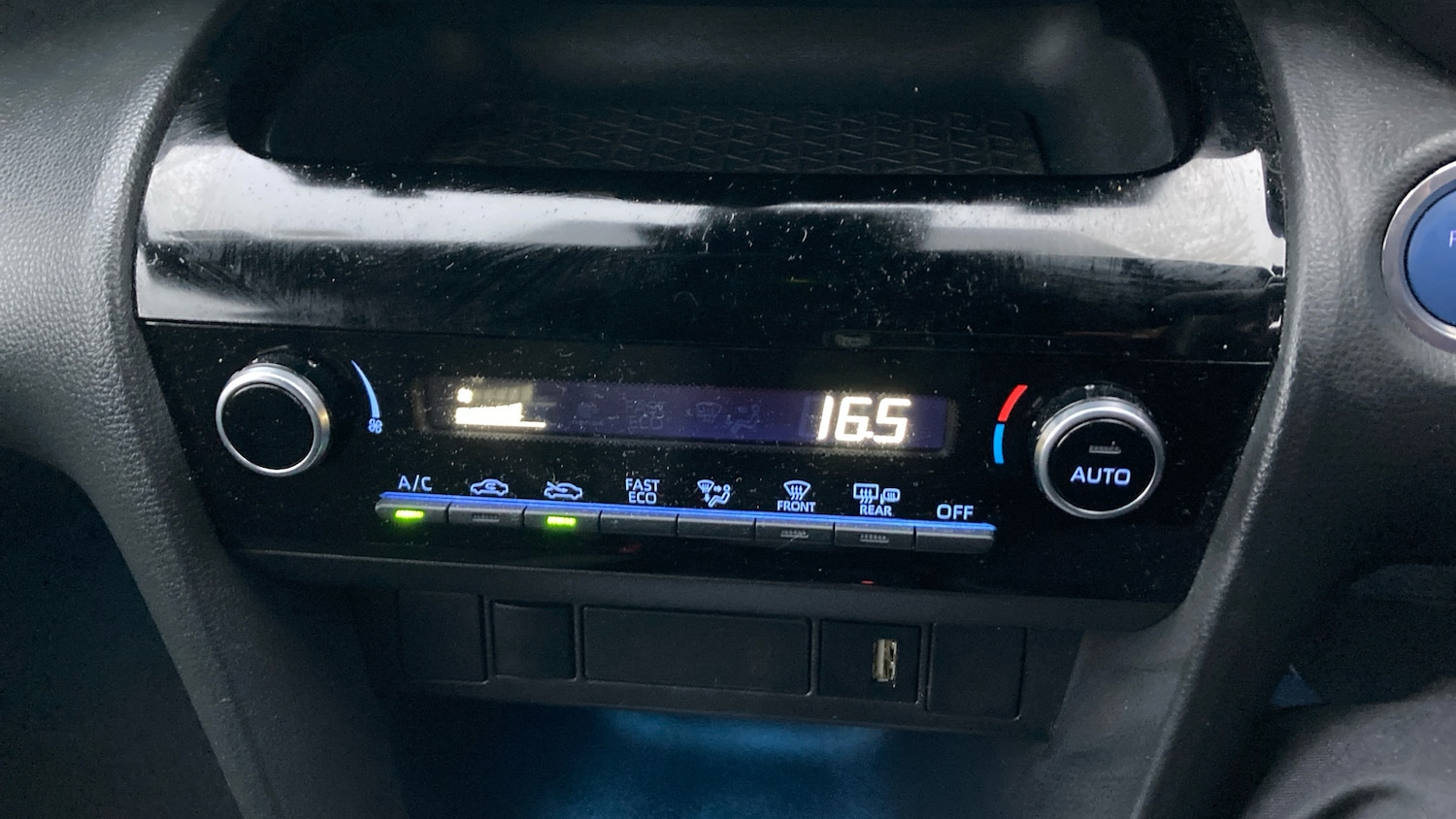 Used Toyota Yaris Cross 2022 for sale - 76467926: Photo 35