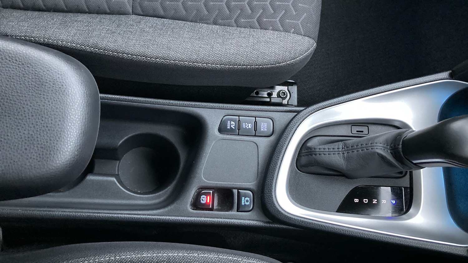 Used Toyota Yaris Cross 2022 for sale - 76467926: Photo 36