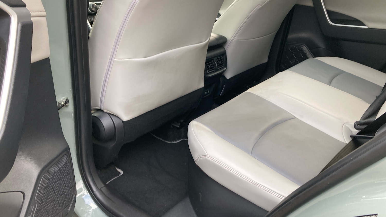 Used Toyota RAV4 2021 for sale - 77197918: Photo 13