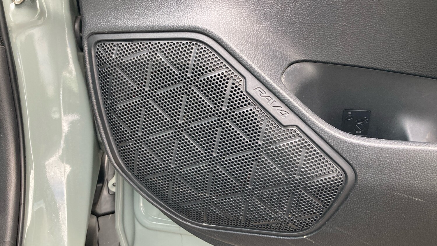 Used Toyota RAV4 2021 for sale - 77197918: Photo 33