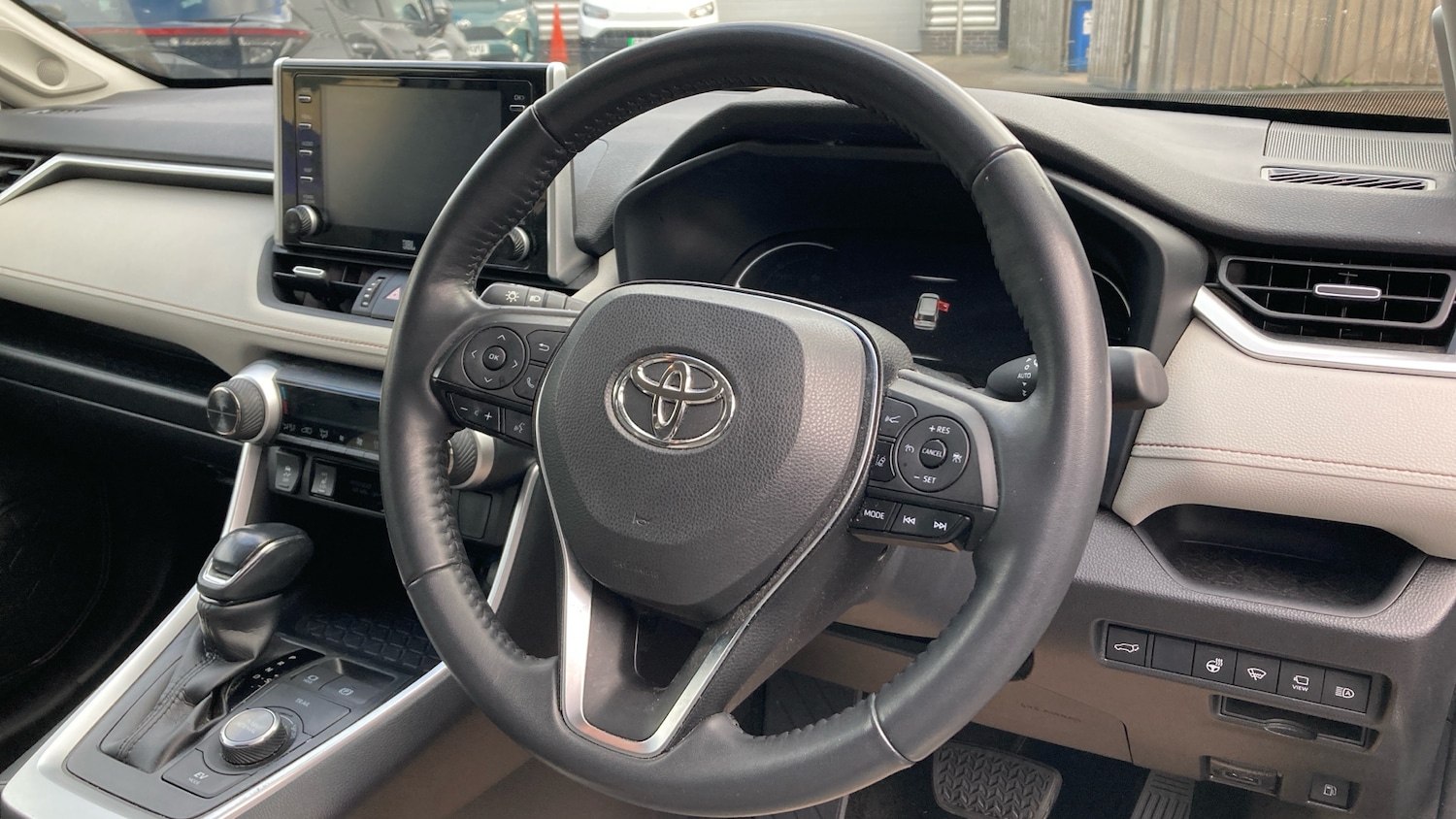 Used Toyota RAV4 2021 for sale - 77197918: Photo 8