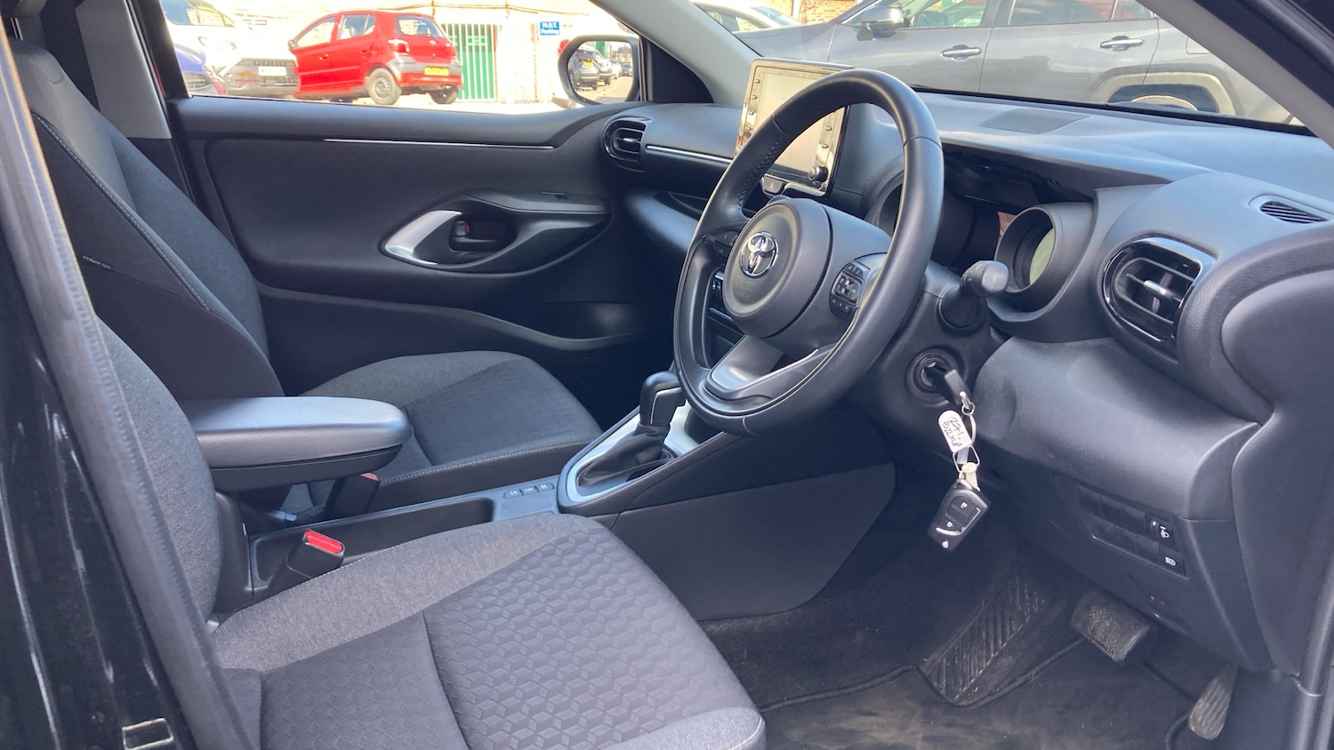 Used Toyota Yaris 2022 for sale - 78010924: Photo 11