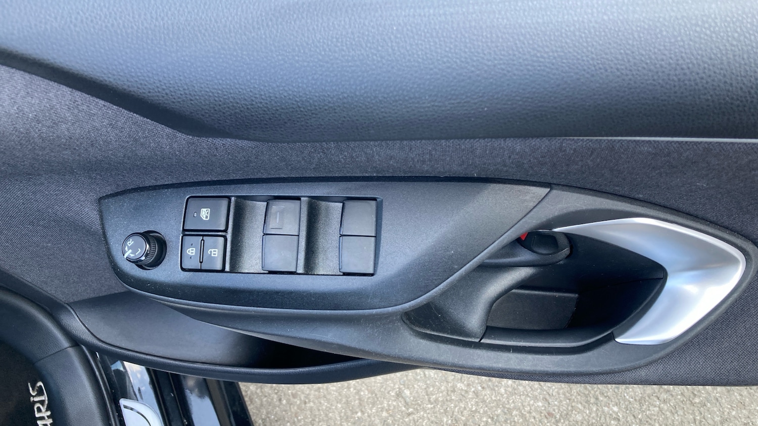 Used Toyota Yaris 2022 for sale - 78010924: Photo 30