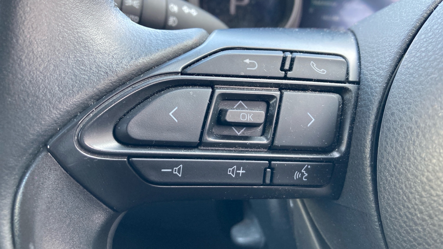 Used Toyota Yaris 2022 for sale - 78010924: Photo 36