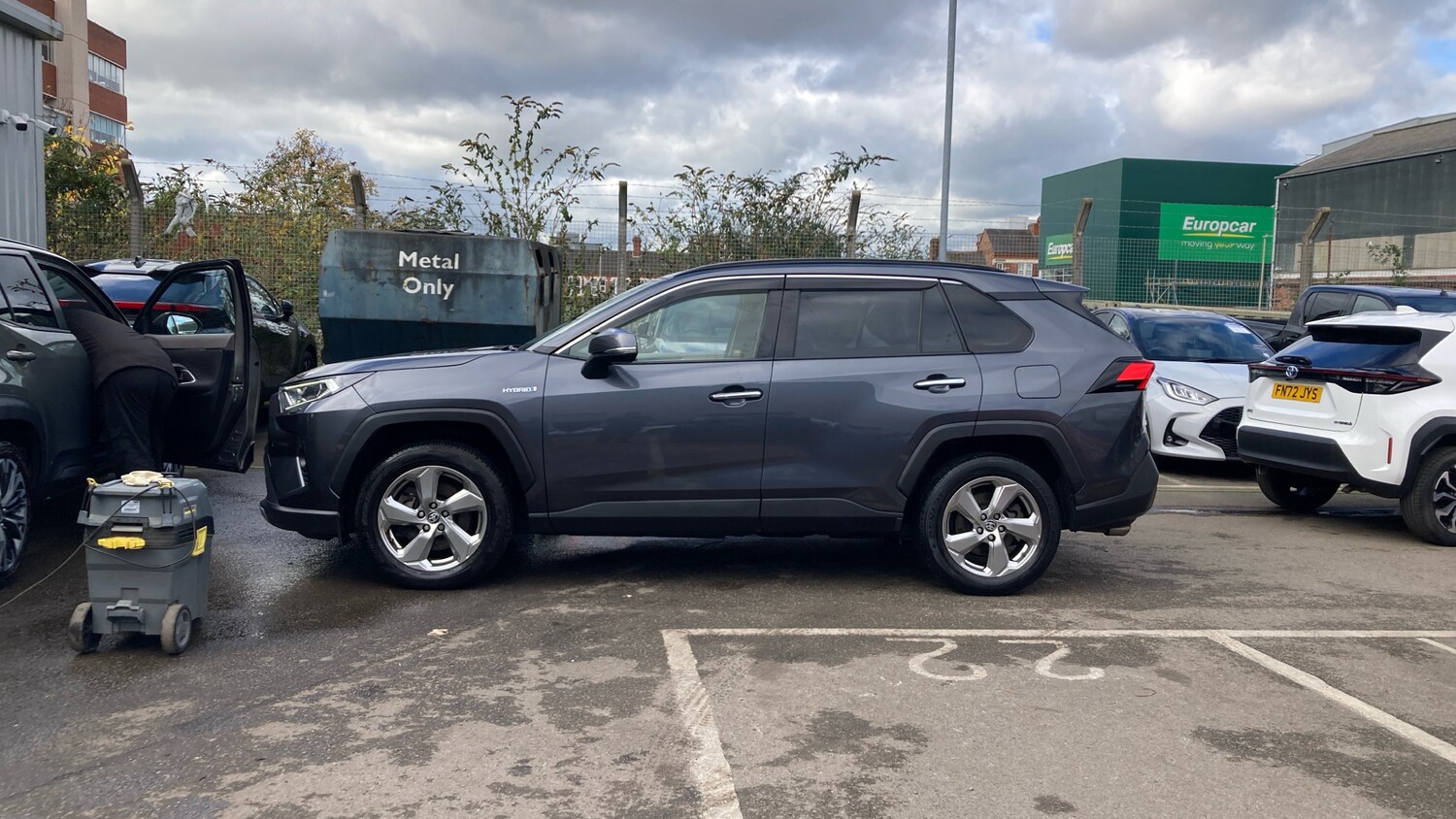 Used Toyota RAV4 2020 for sale - 76354931: Photo 17