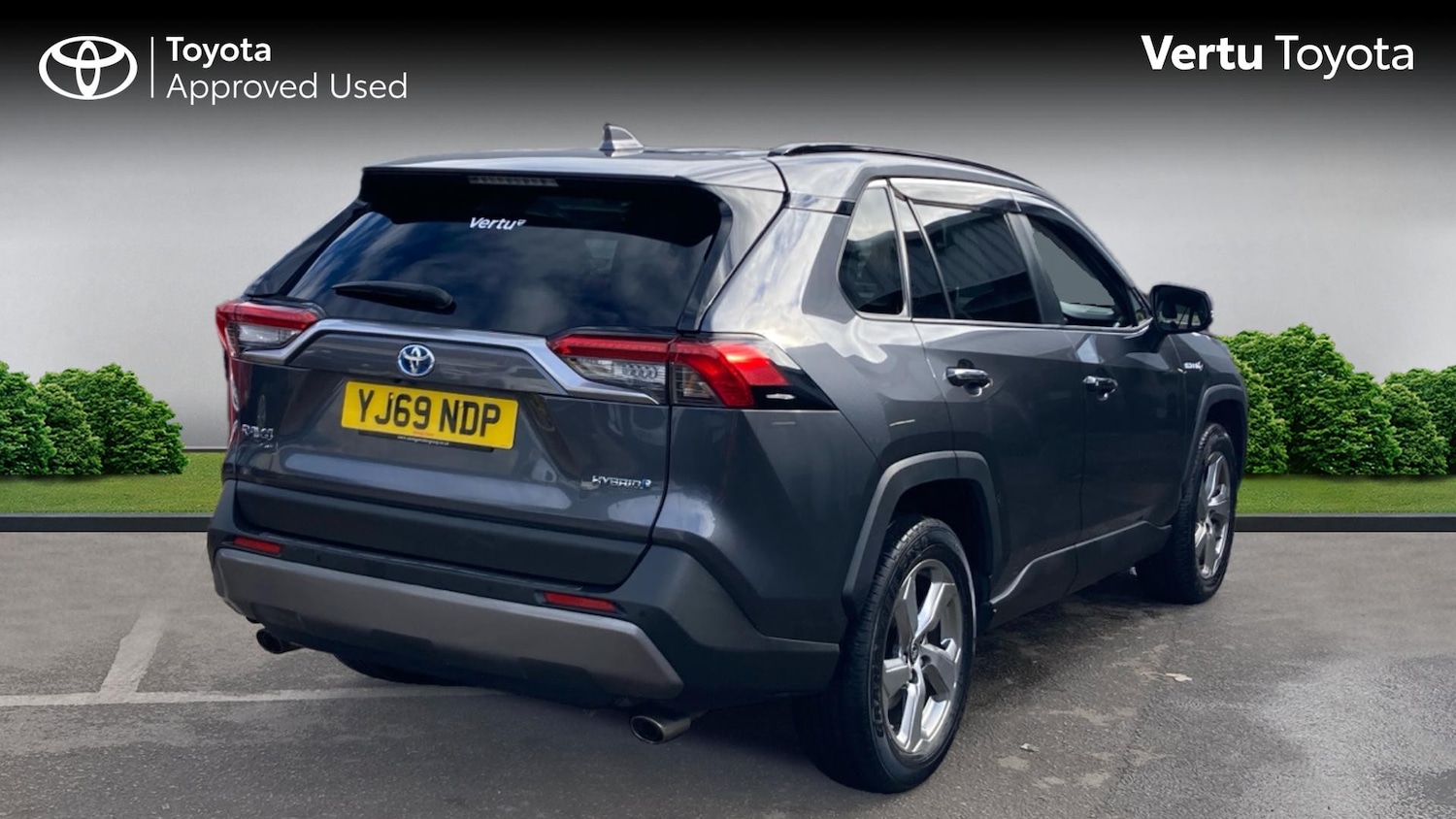 Used Toyota RAV4 2020 for sale - 76354931: Photo 2