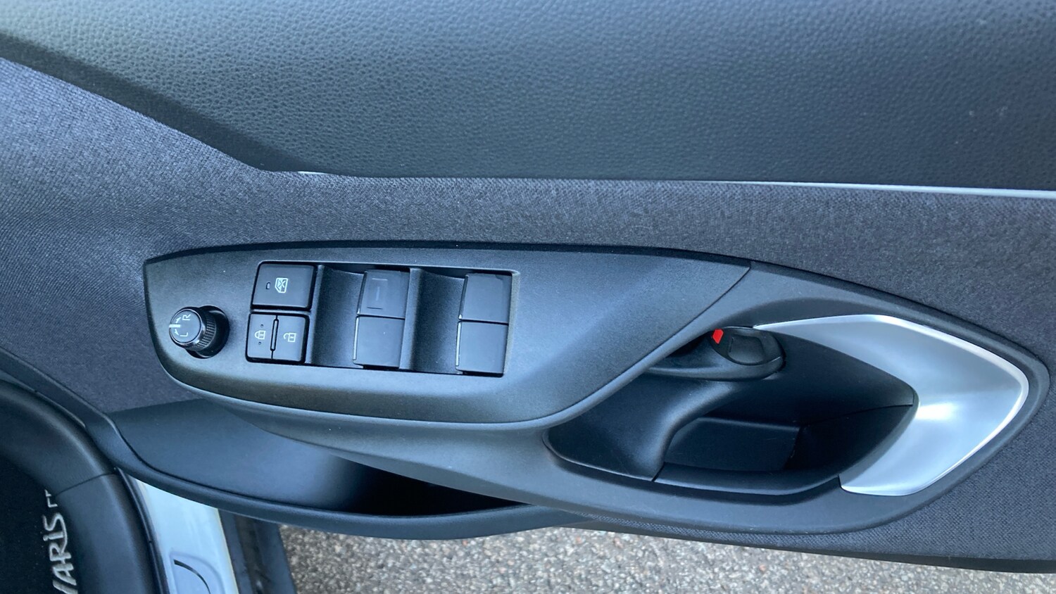 Used Toyota Yaris Cross 2023 for sale - 76796807: Photo 32