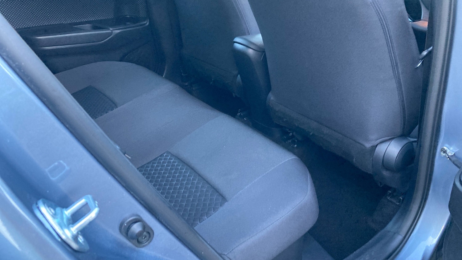 Used Toyota C-HR 2022 for sale - 77196356: Photo 12