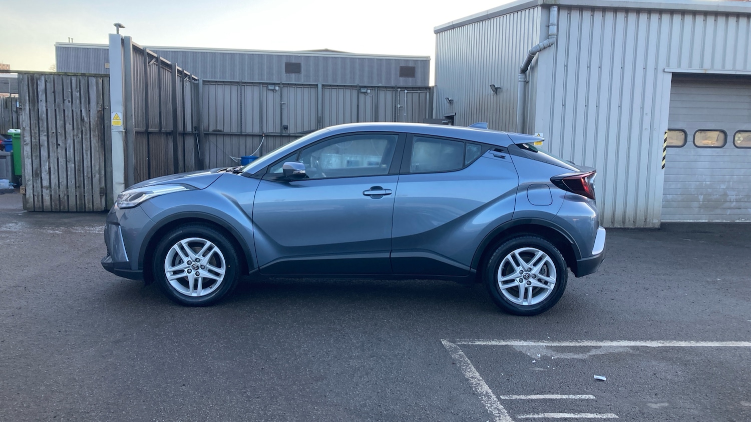 Used Toyota C-HR 2022 for sale - 77196356: Photo 17