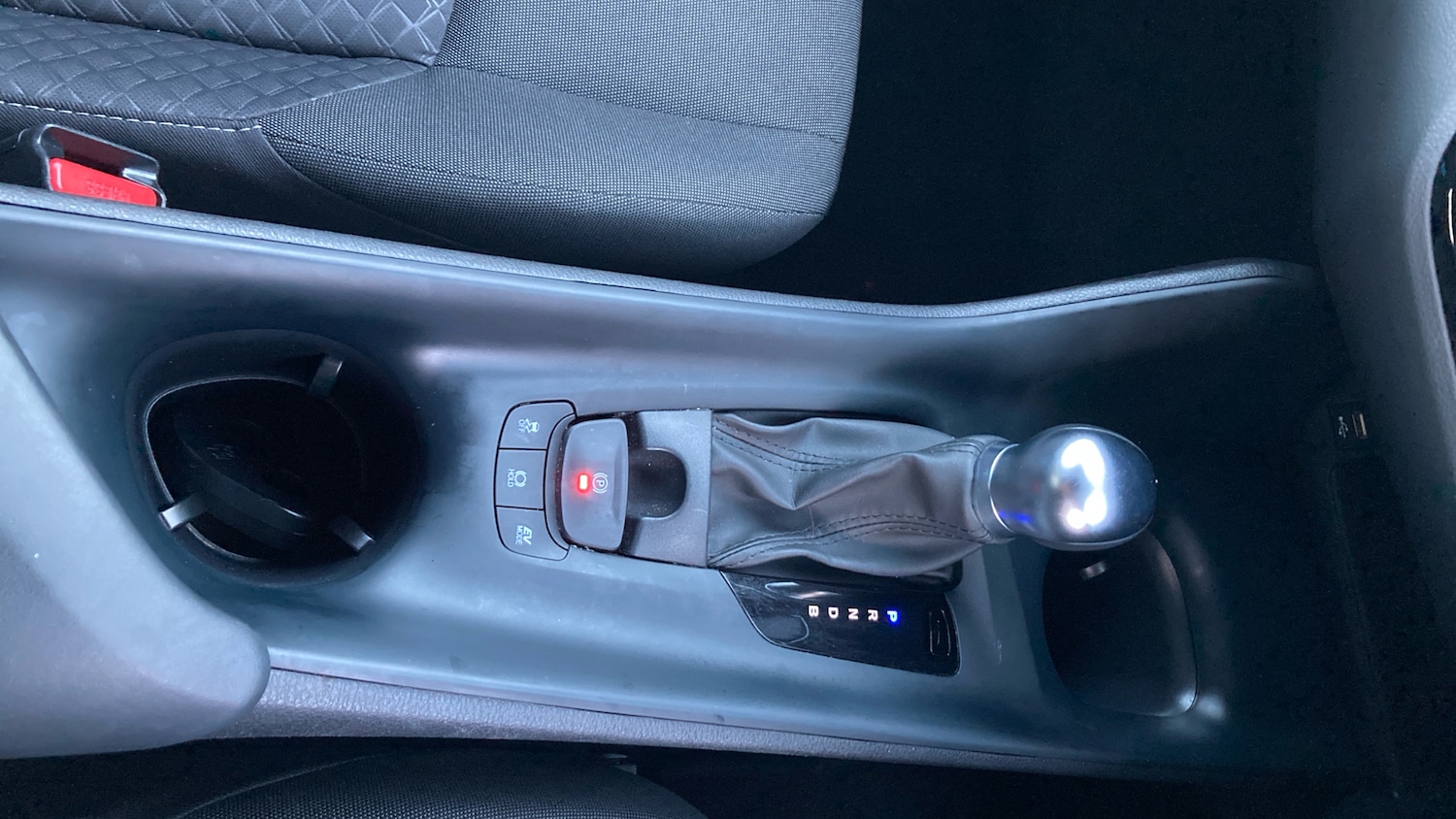 Used Toyota C-HR 2022 for sale - 77196356: Photo 34