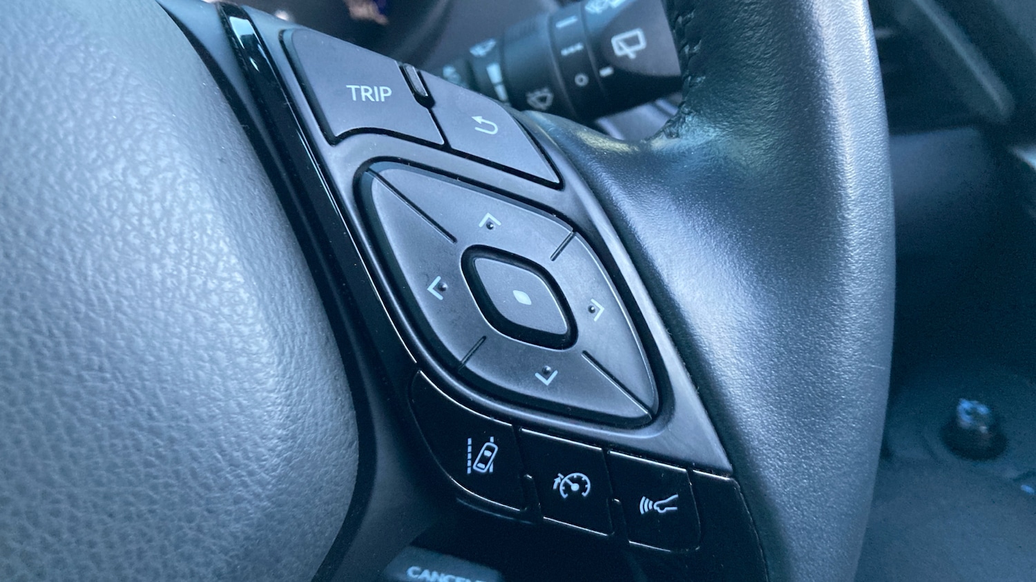 Used Toyota C-HR 2022 for sale - 77196356: Photo 37