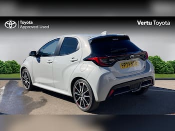 Used Toyota Yaris 2023 for sale - 79710478: Photo