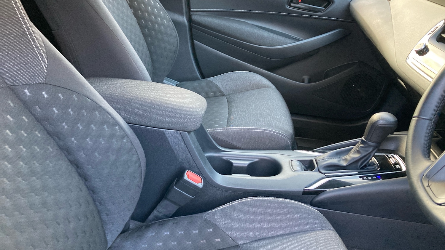 Used Toyota Corolla 2024 for sale - 77475508: Photo 31