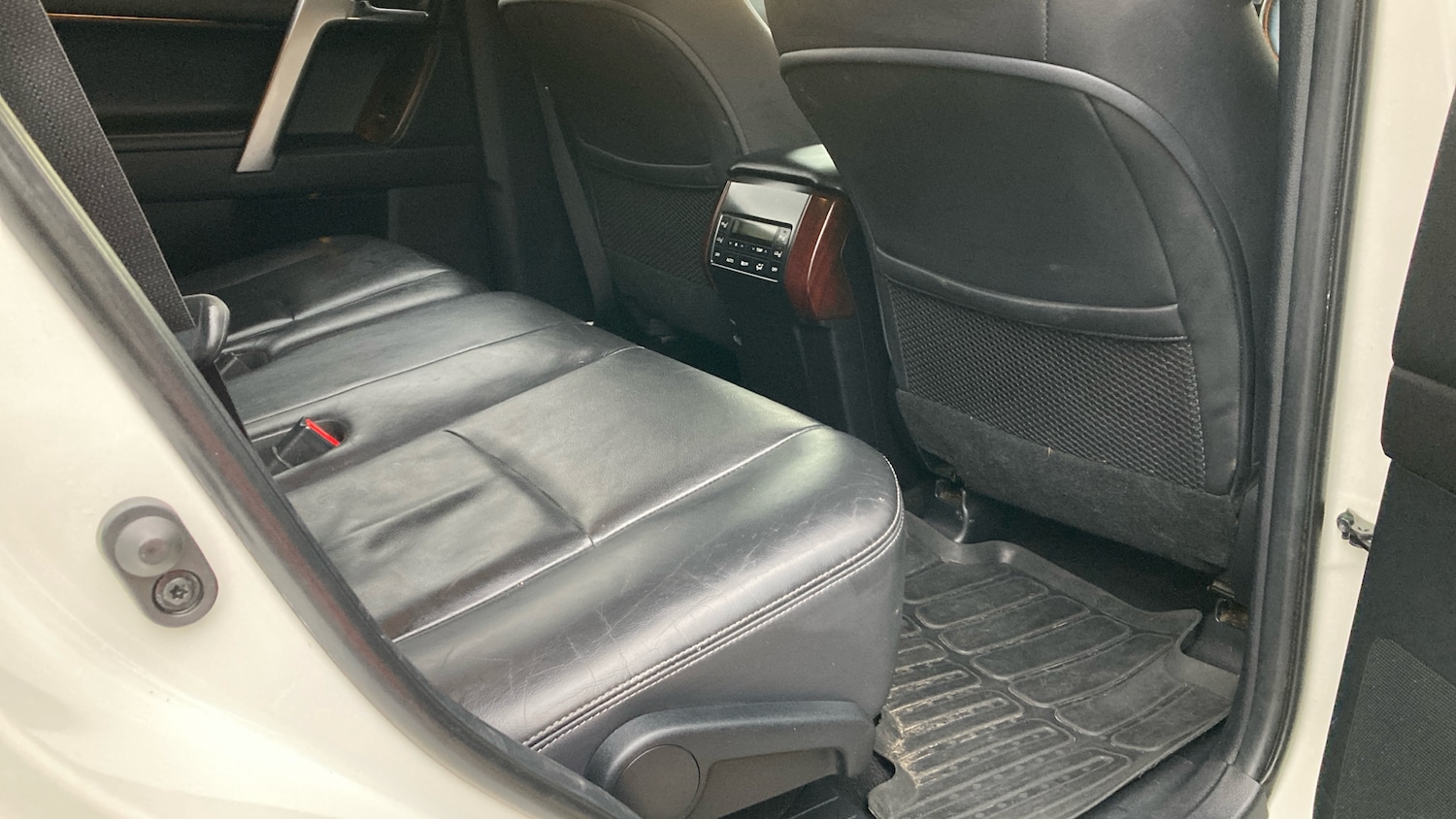 Used Toyota Land Cruiser 2015 for sale - 76602230: Photo 12