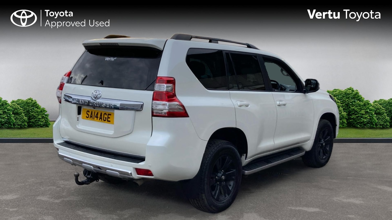 Used Toyota Land Cruiser 2015 for sale - 76602230: Photo 2