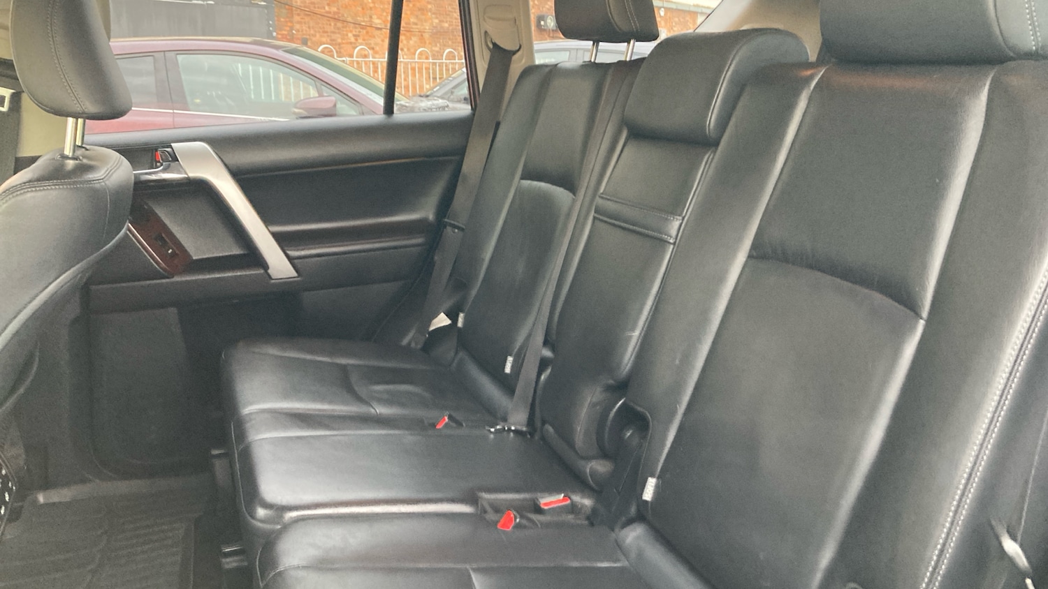 Used Toyota Land Cruiser 2015 for sale - 76602230: Photo 22