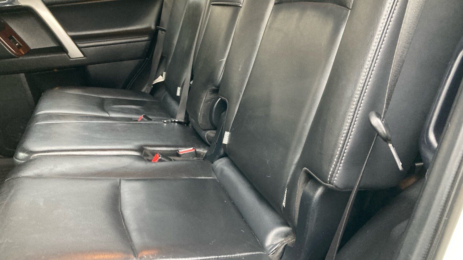 Used Toyota Land Cruiser 2015 for sale - 76602230: Photo 23