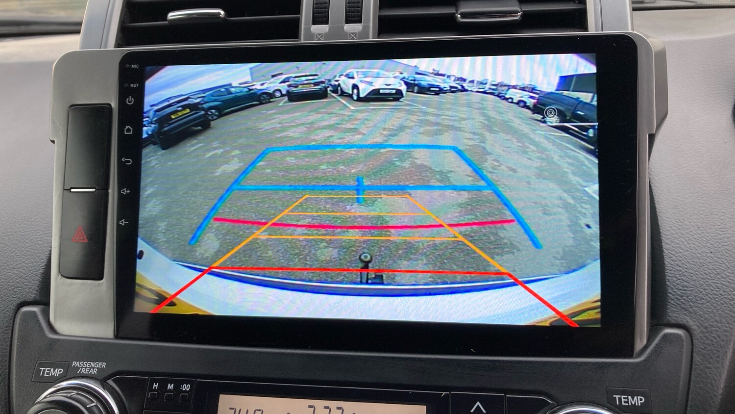 Used Toyota Land Cruiser 2015 for sale - 76602230: Photo 26