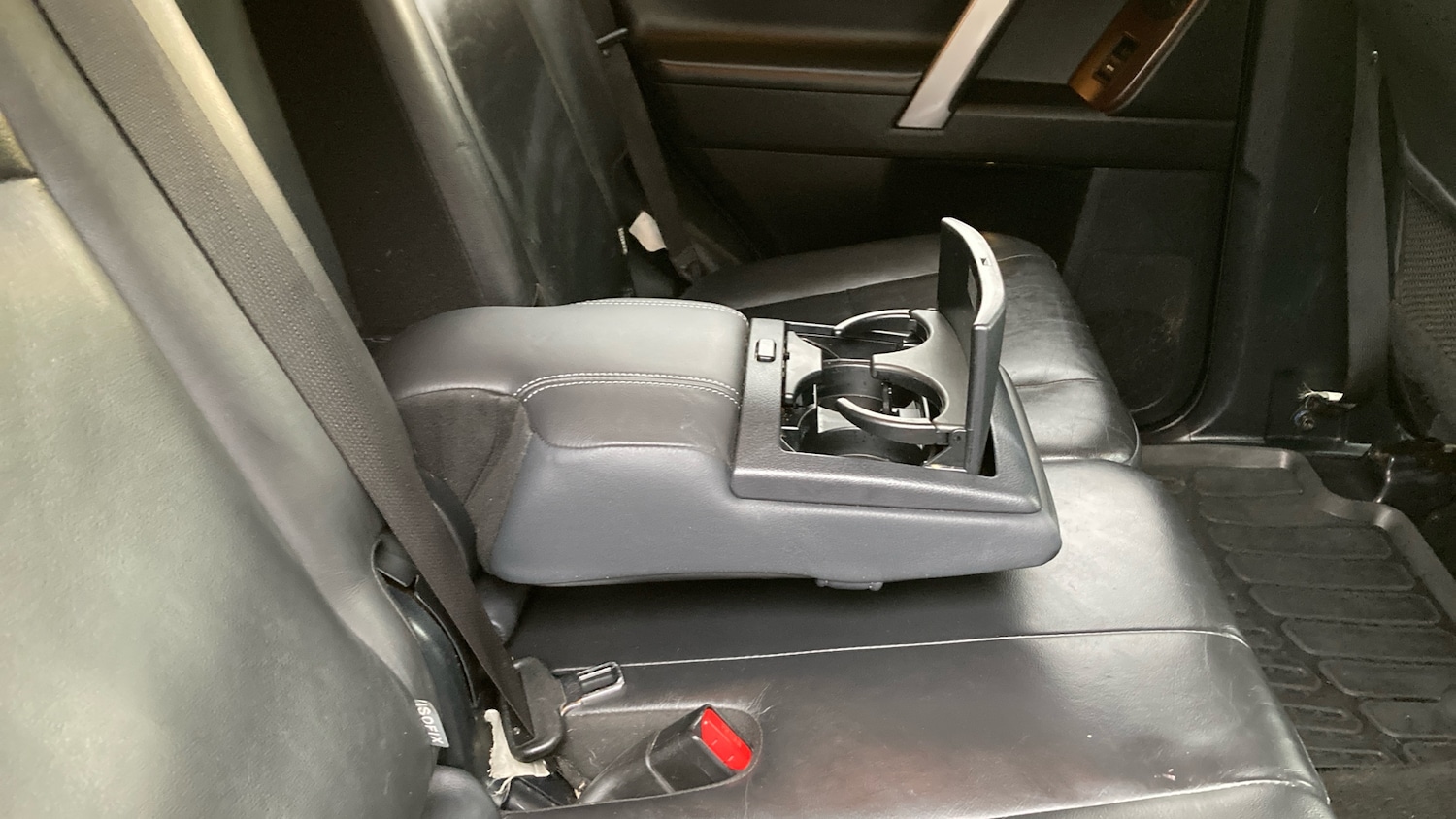 Used Toyota Land Cruiser 2015 for sale - 76602230: Photo 32