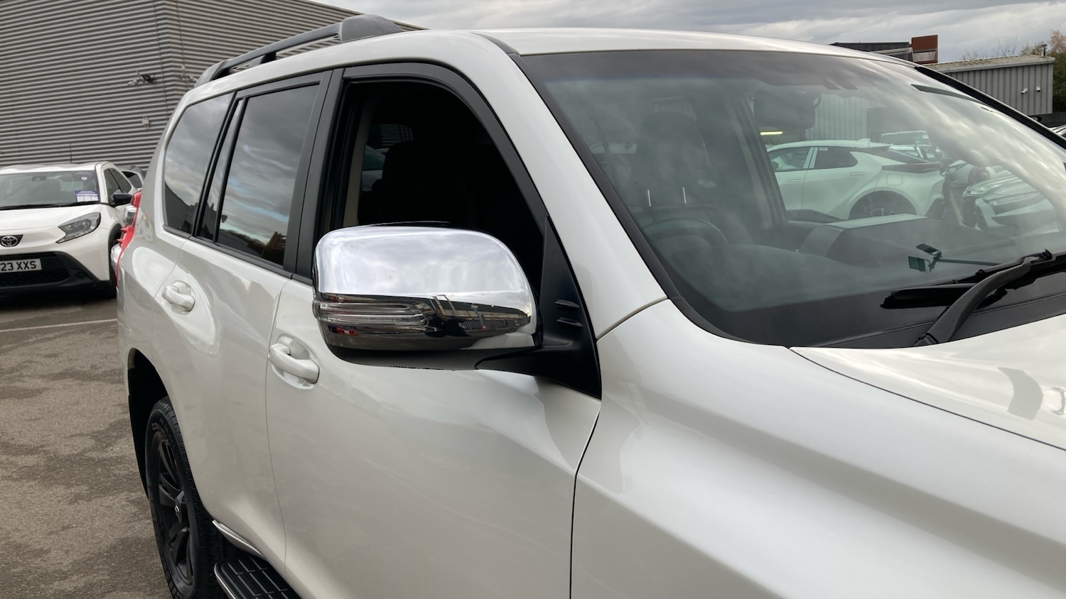 Used Toyota Land Cruiser 2015 for sale - 76602230: Photo 34