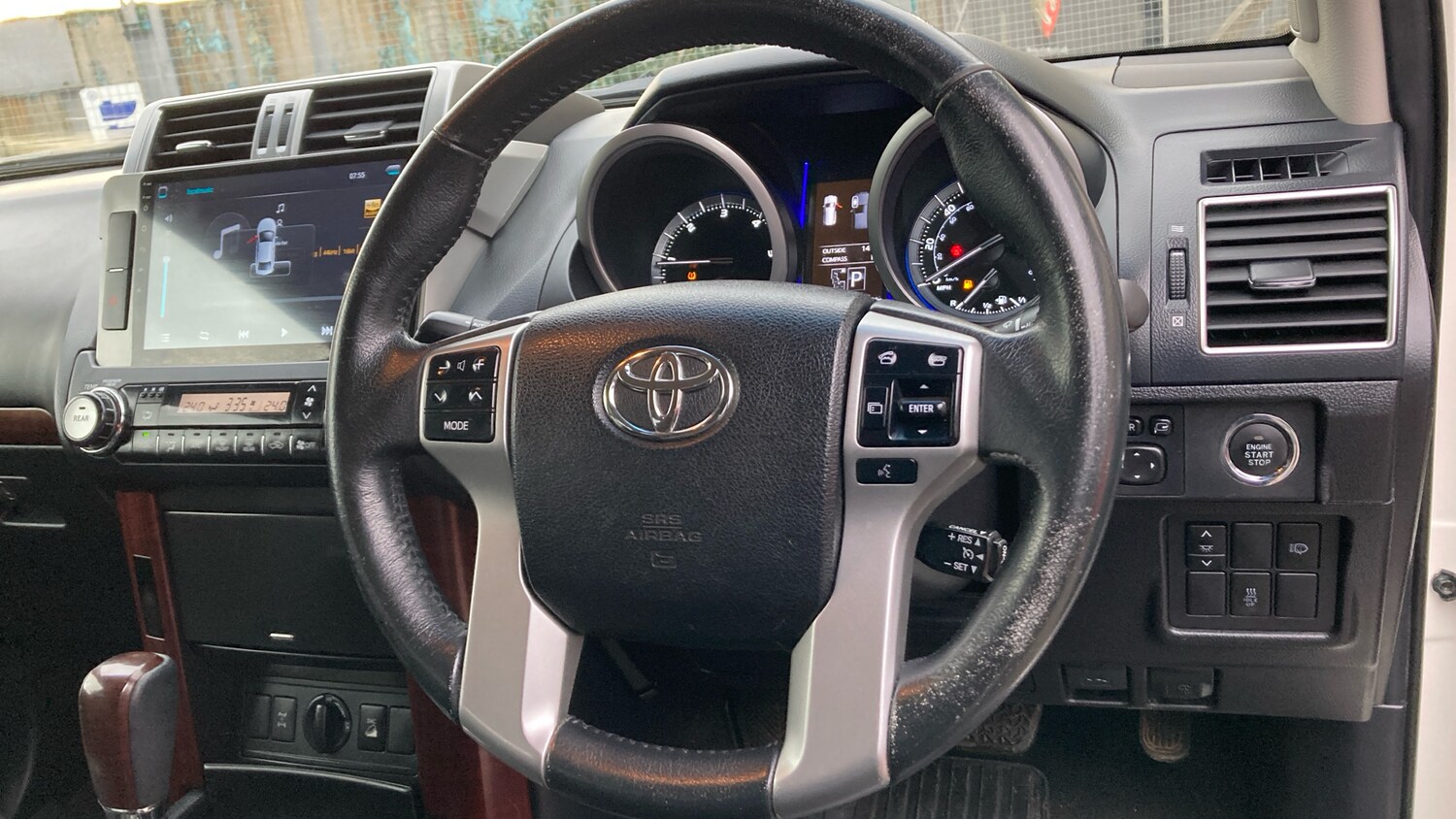 Used Toyota Land Cruiser 2015 for sale - 76602230: Photo 8