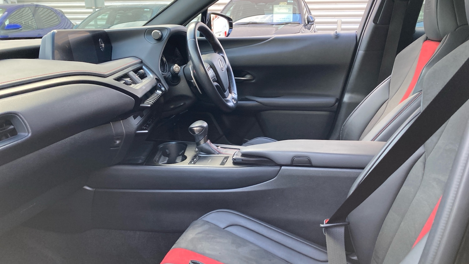 Used Lexus UX 2019 for sale - 77248573: Photo 10