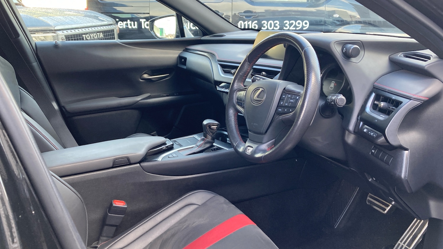 Used Lexus UX 2019 for sale - 77248573: Photo 11