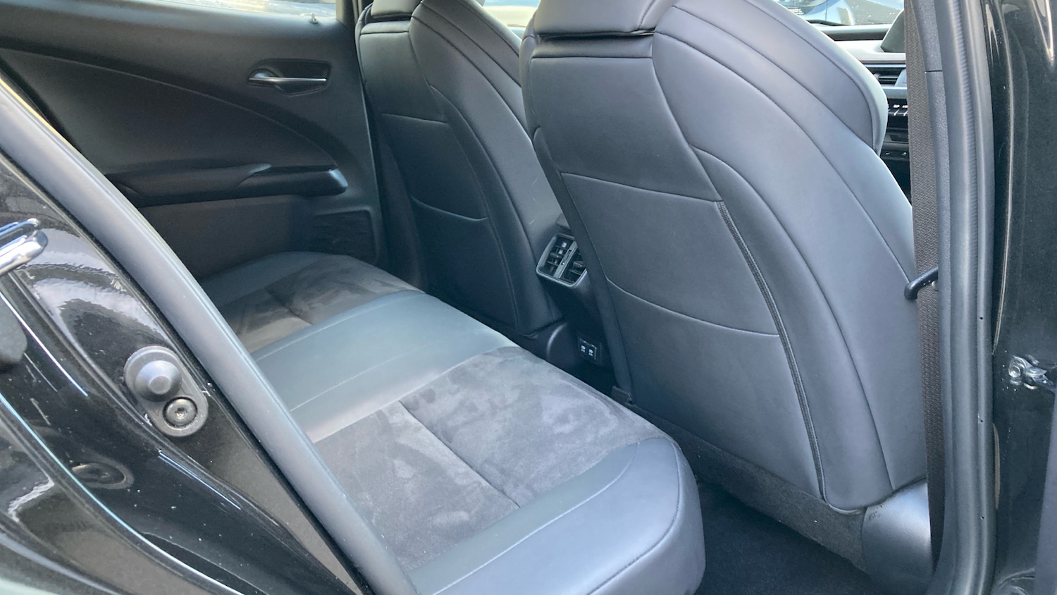 Used Lexus UX 2019 for sale - 77248573: Photo 12