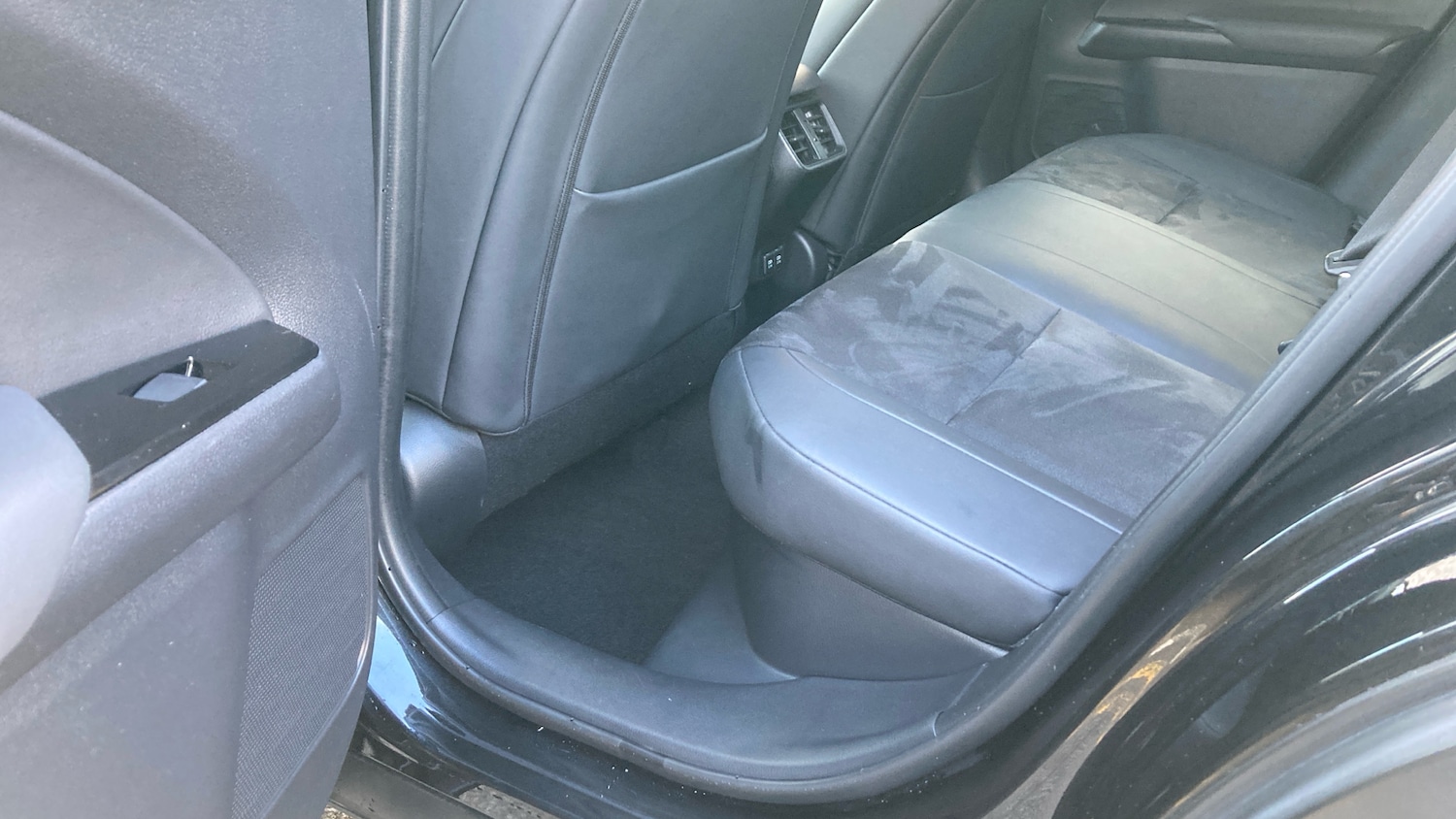 Used Lexus UX 2019 for sale - 77248573: Photo 13