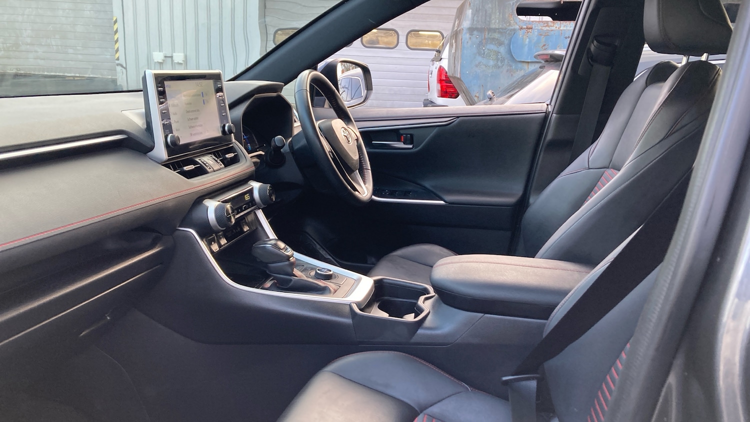 Used Toyota RAV4 2021 for sale - 77025266: Photo 10