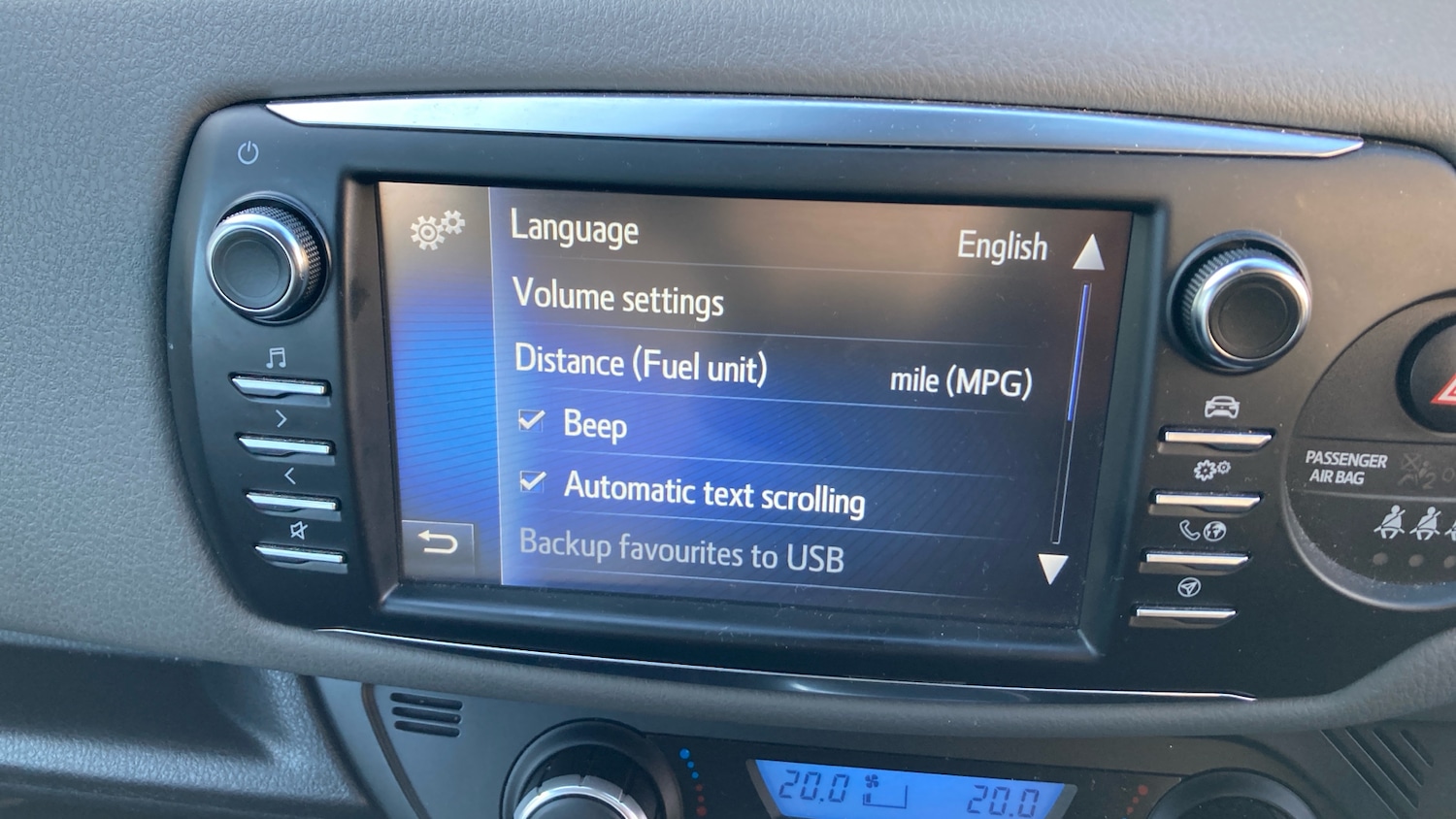 Used Toyota Yaris 2019 for sale - 77990499: Photo 26