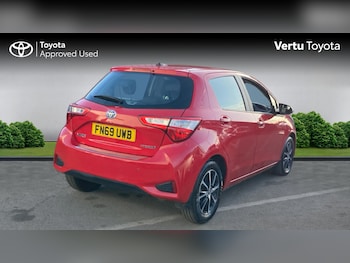 Used Toyota Yaris 2019 for sale - 77990499: Photo