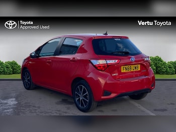 Used Toyota Yaris 2019 for sale - 77990499: Photo