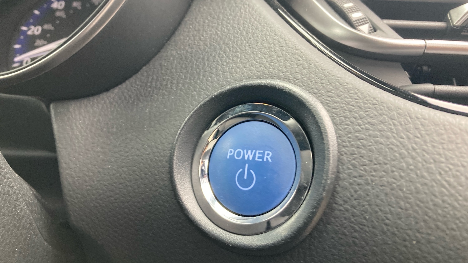 Used Toyota C-HR 2023 for sale - 78064333: Photo 37