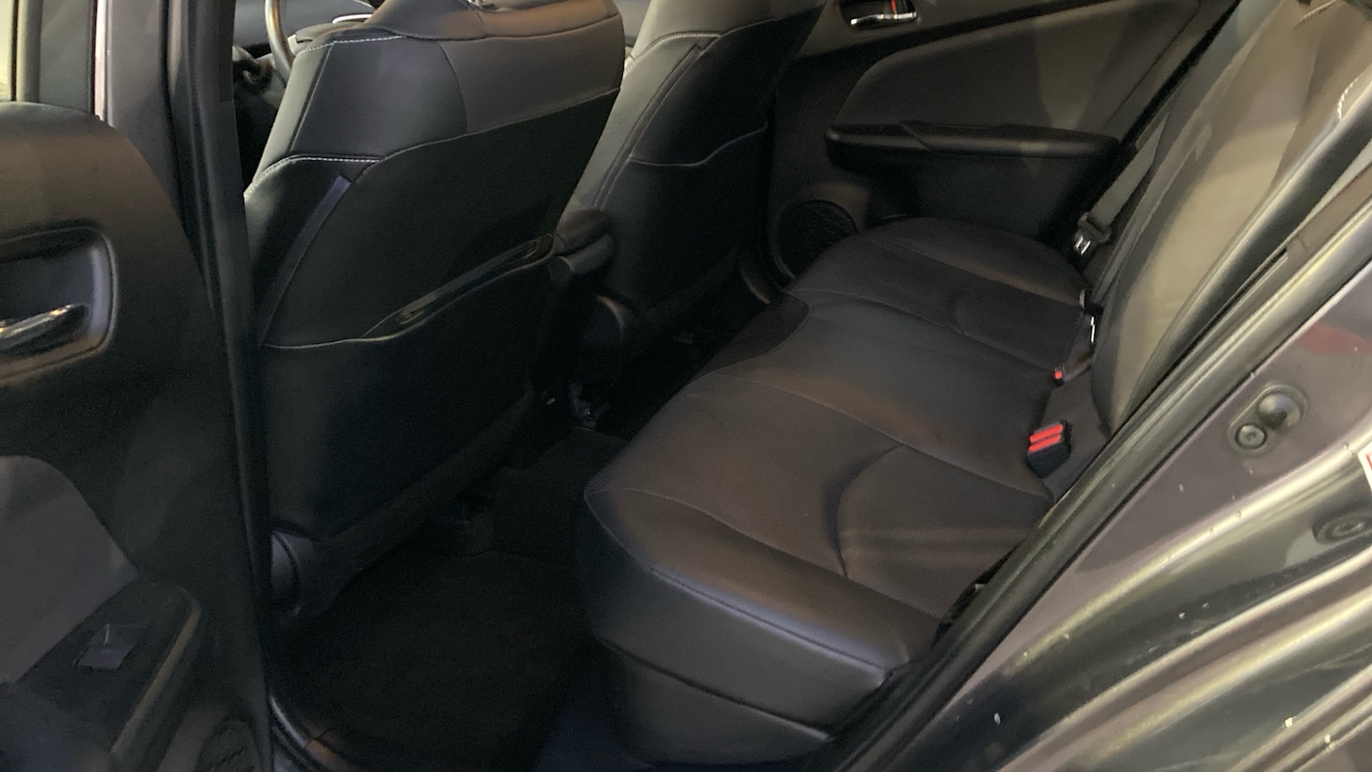 Used Toyota Prius 2019 for sale - 76692676: Photo 13