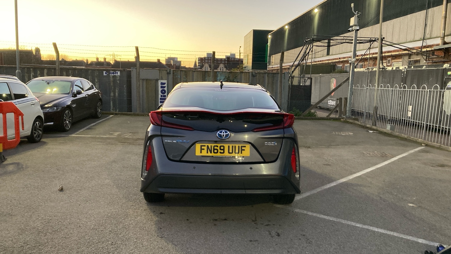 Used Toyota Prius 2019 for sale - 76692676: Photo 19