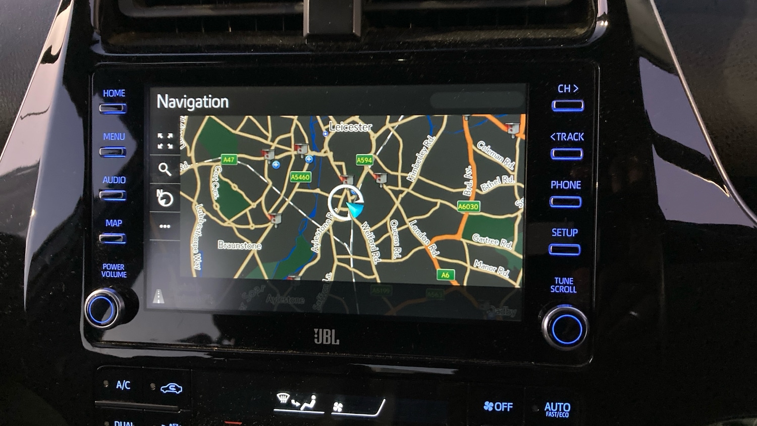 Used Toyota Prius 2019 for sale - 76692676: Photo 28