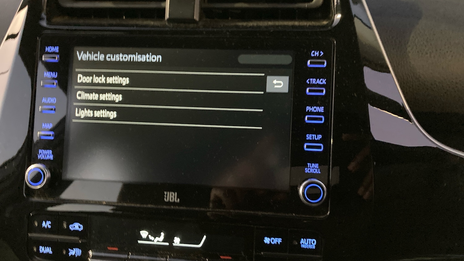 Used Toyota Prius 2019 for sale - 76692676: Photo 29