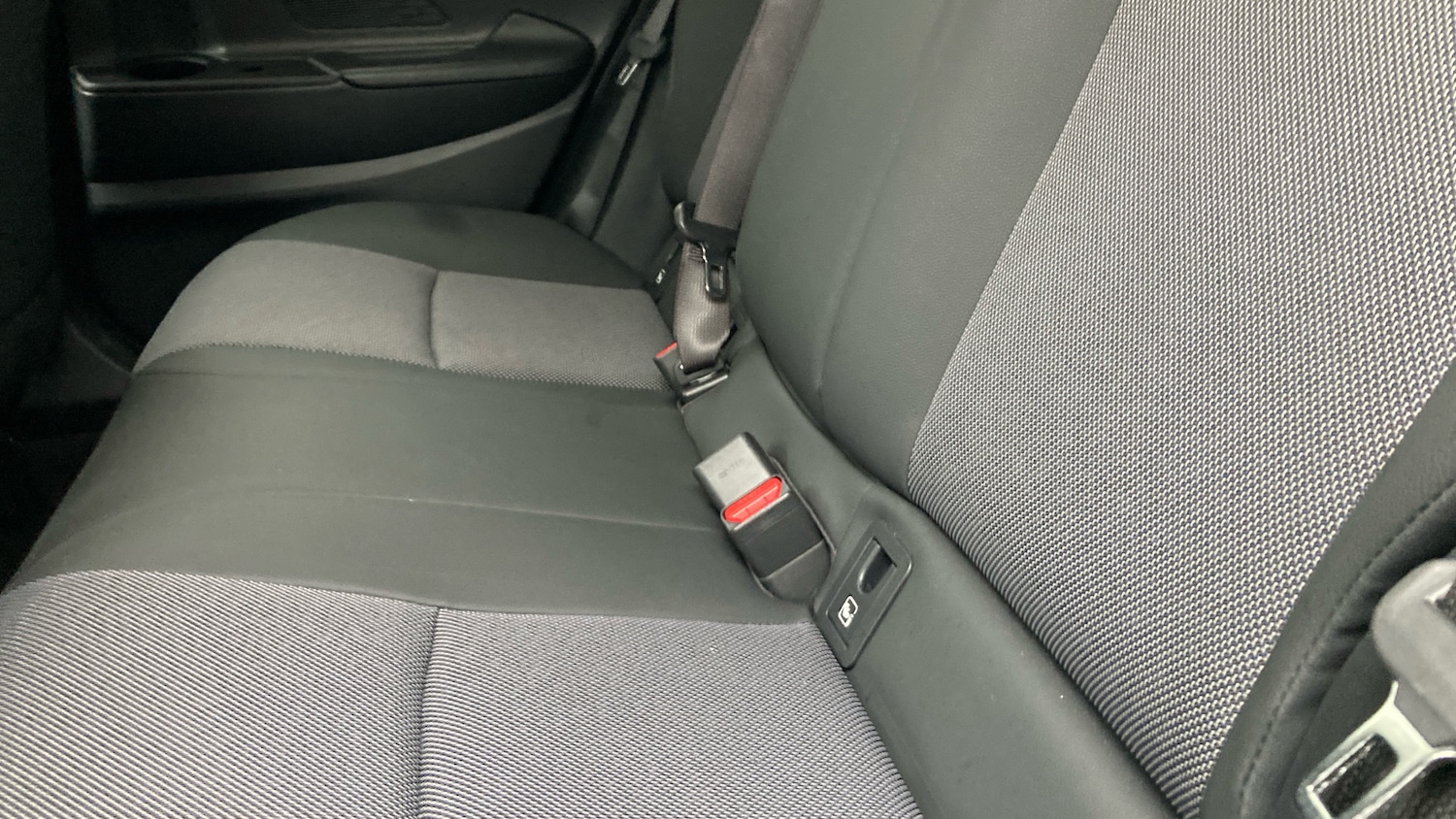 Used Toyota C-HR 2025 for sale - 78066613: Photo 22