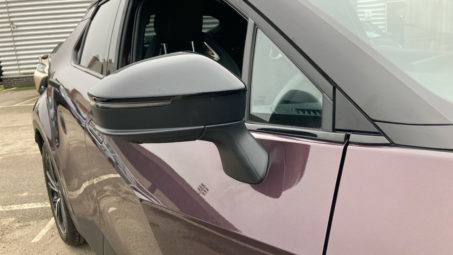 Used Toyota C-HR 2025 for sale - 78066613: Photo 32