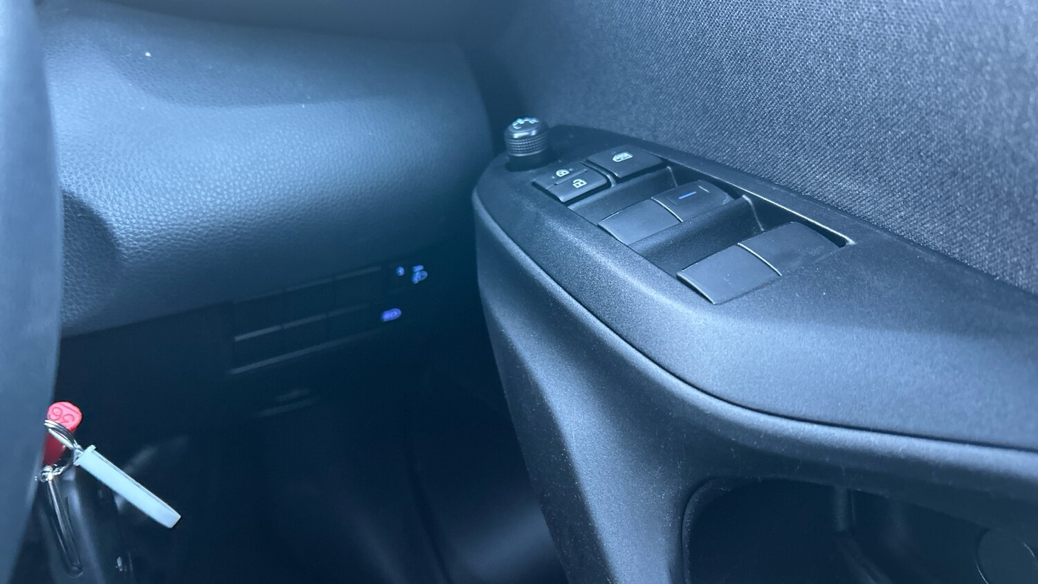 Used Toyota Yaris 2023 for sale - 78084334: Photo 22