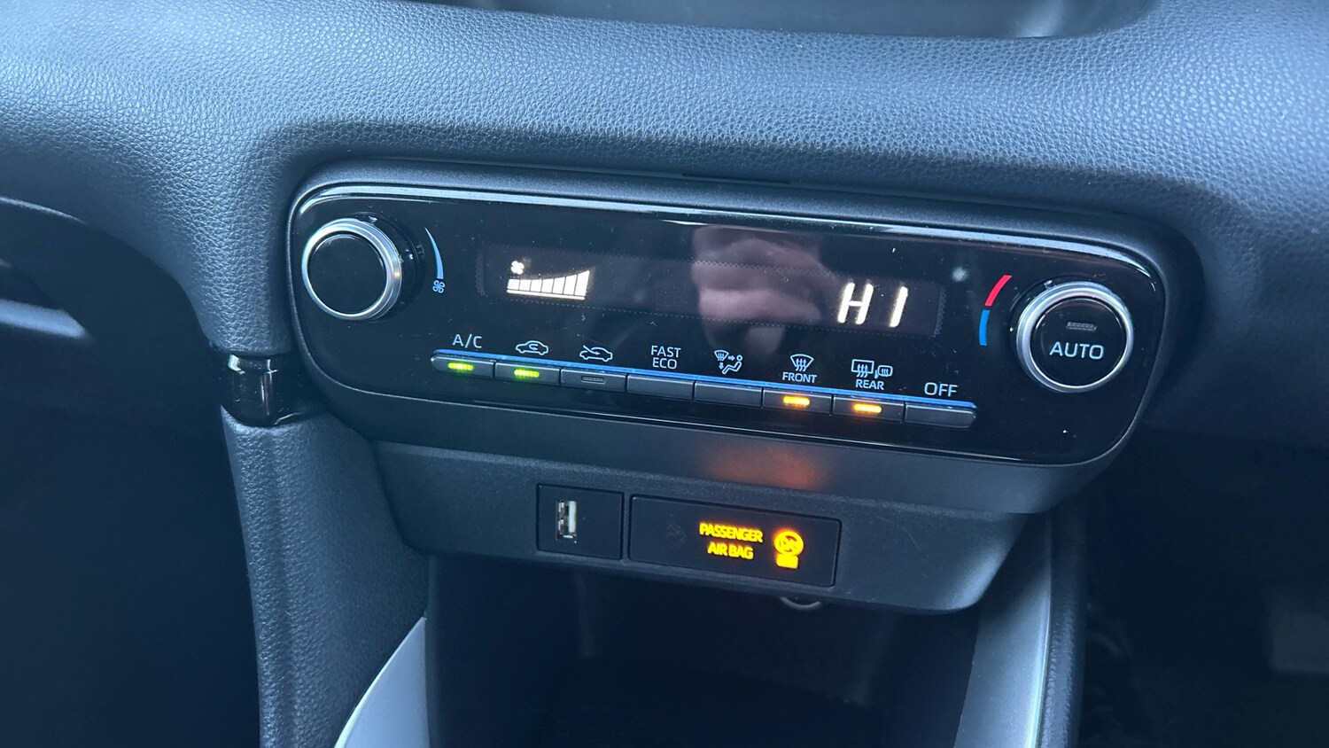 Used Toyota Yaris 2023 for sale - 78084334: Photo 27