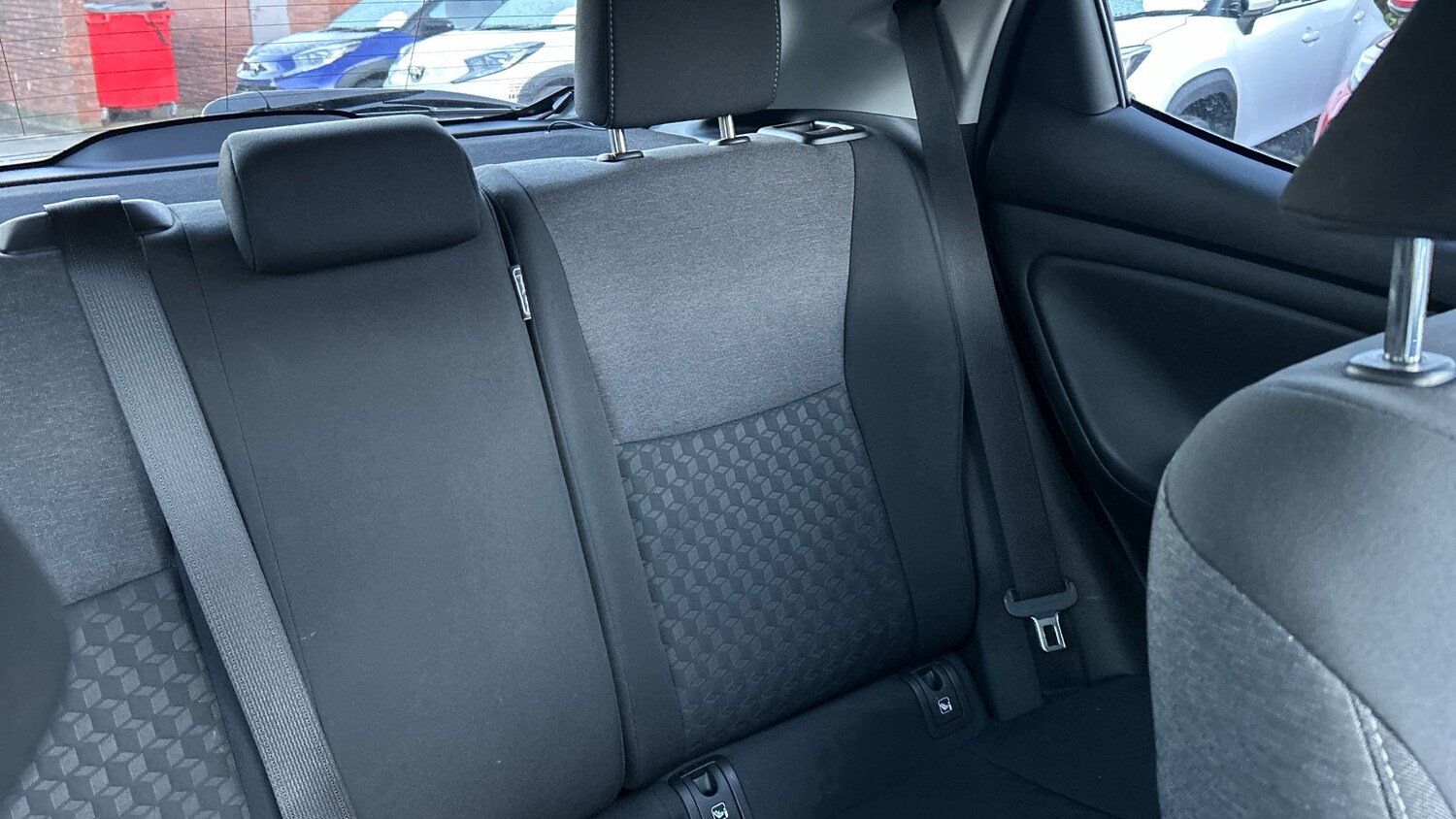 Used Toyota Yaris 2023 for sale - 78084334: Photo 29