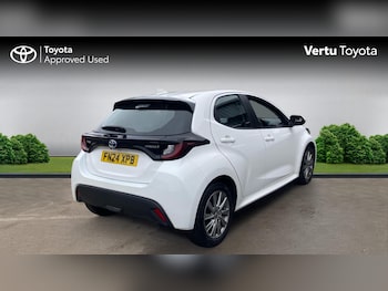 Used Toyota Yaris 2024 for sale - 78556004: Photo